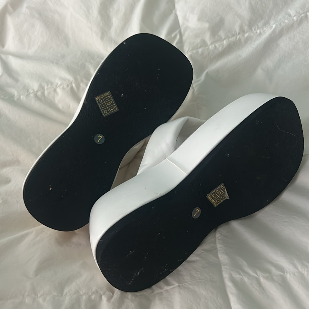 Jeffery Campbell platform flip flops - Picture 2 of 3